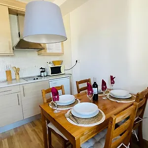 https://house-moon-sierra-nevada-estudio.es-andalucia.com