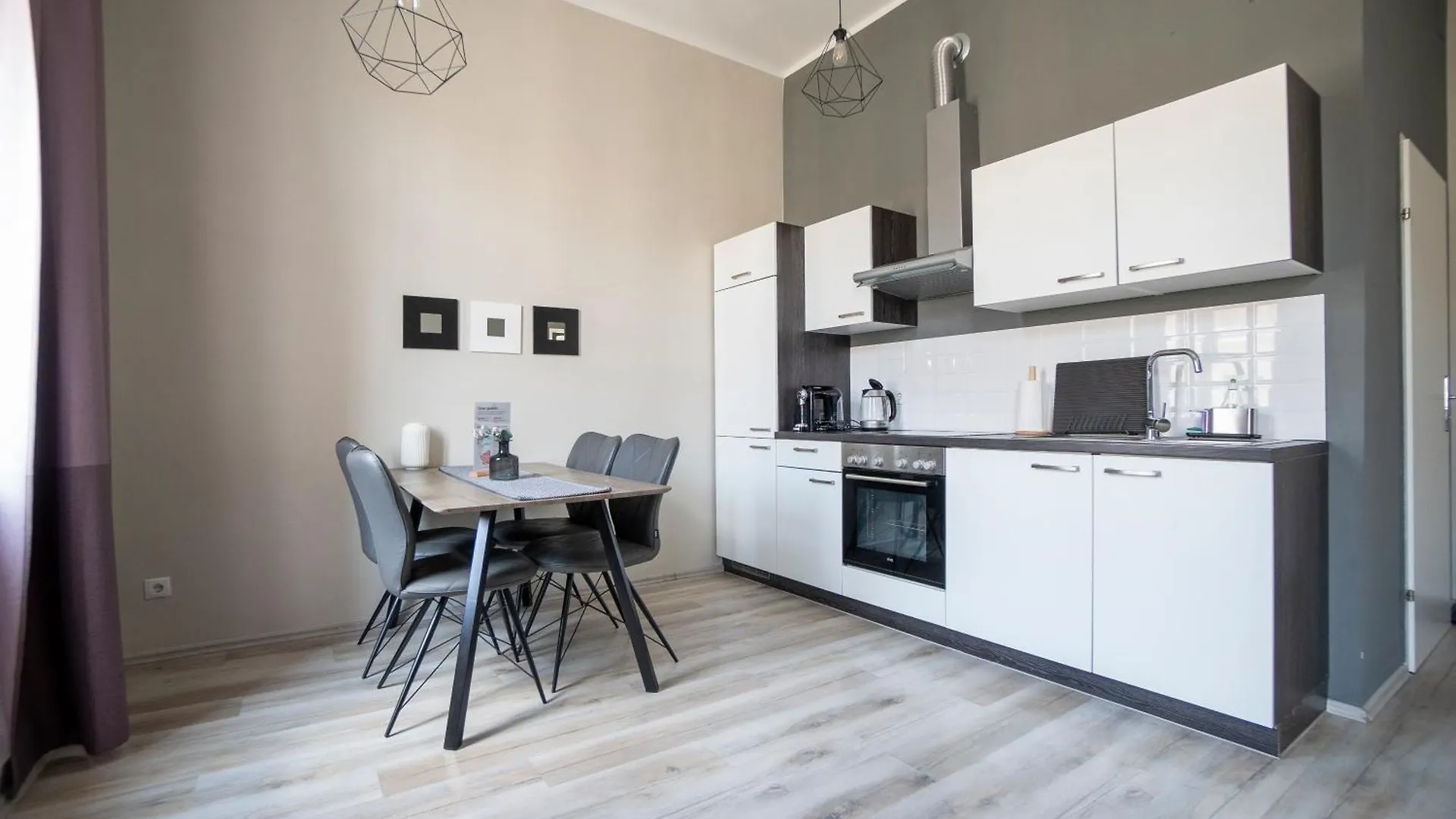 Brand New Renovated Appartment Near Augarten Vienna Appartamento